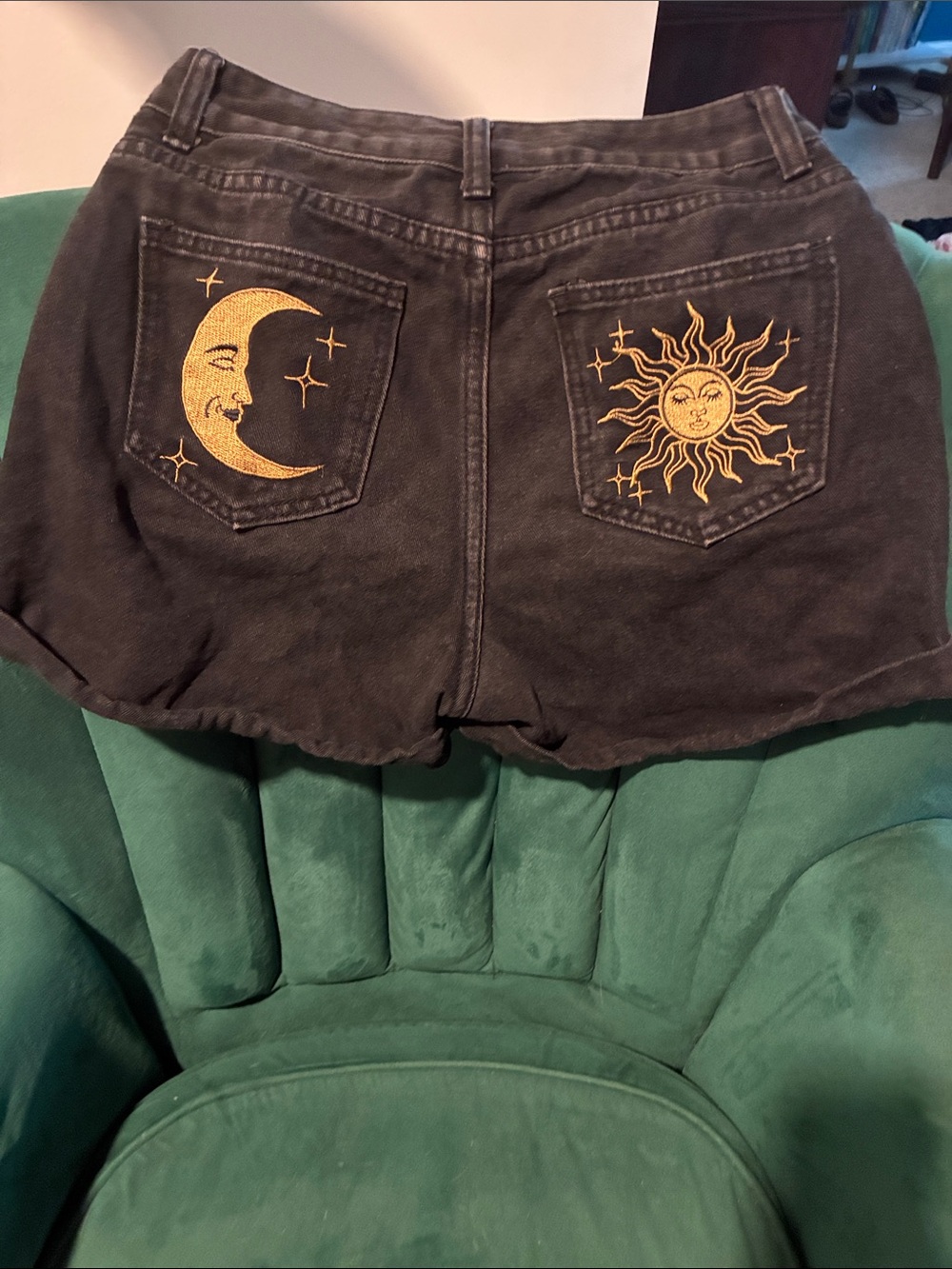 ROMWE Black Denim Shorts with Moon & Sun Pocket Accents